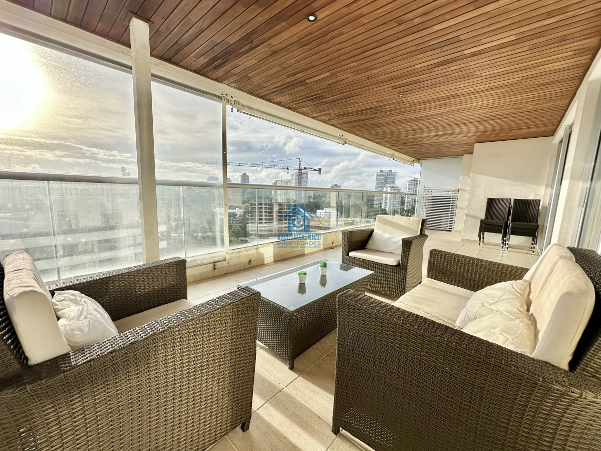 Brava - GoPunta - Portal Inmobiliario de Punta del Este - Maldonado