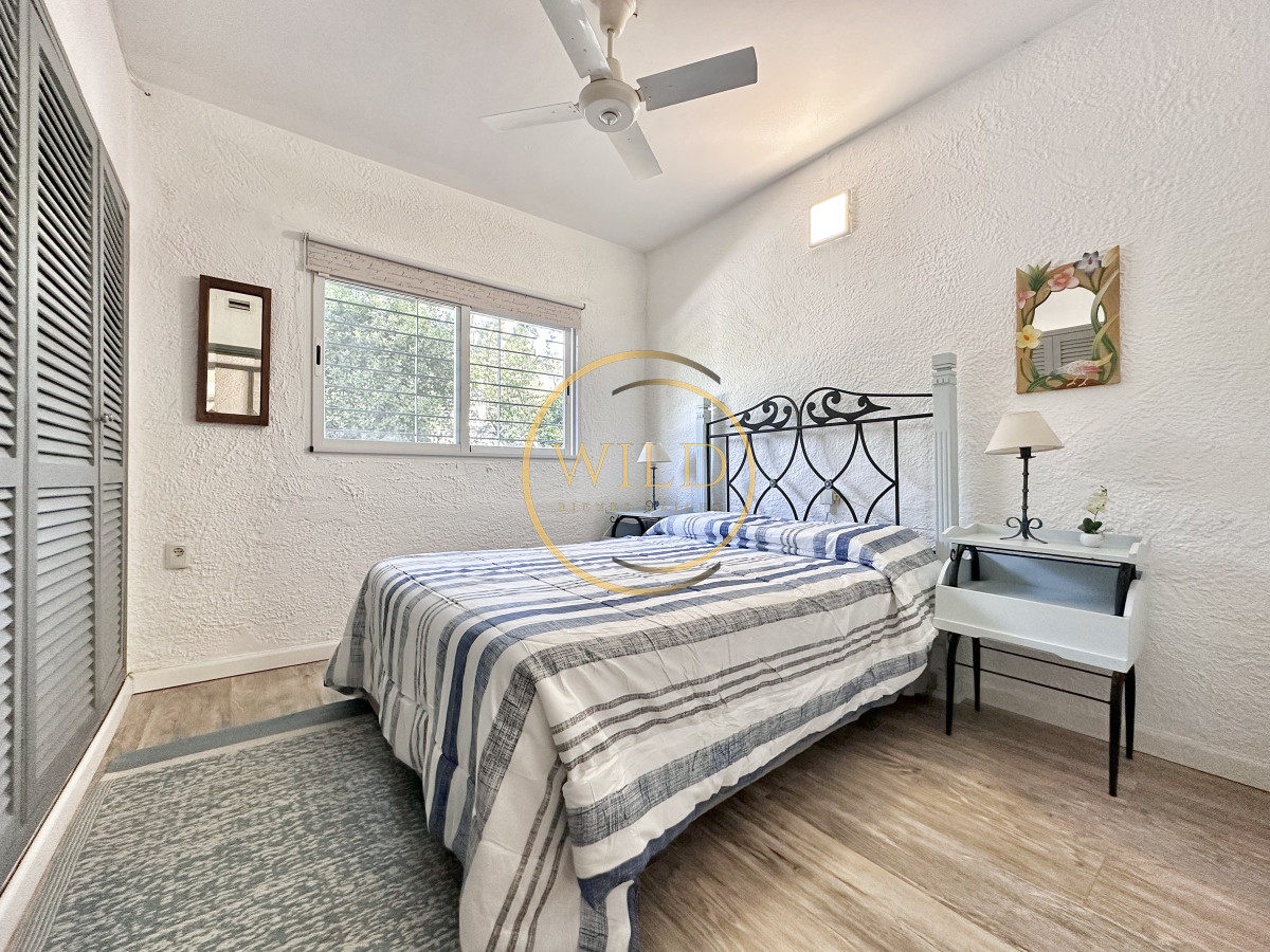 Casa ID.2579 - Casa Venta 5 dormitorios Cantegril Punta del Este