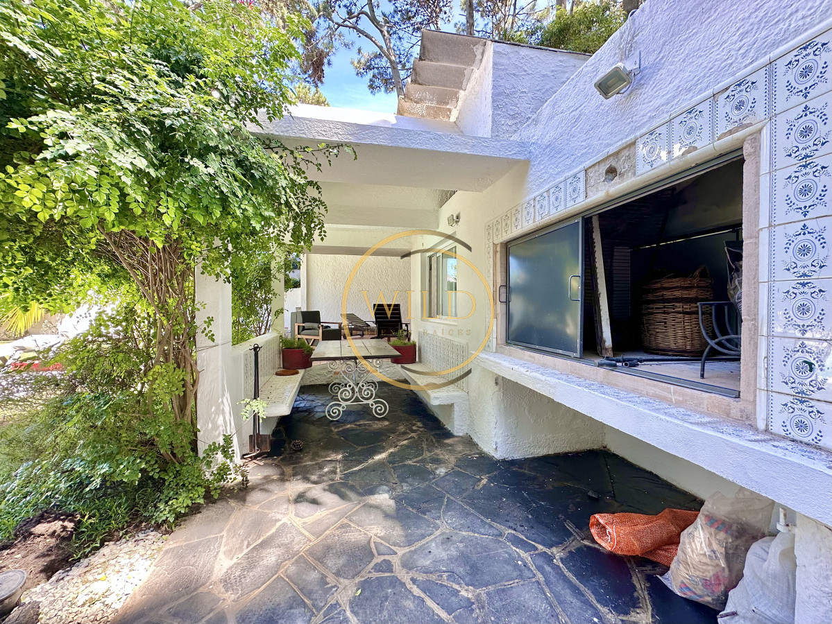 Casa ID.2579 - Casa Venta 5 dormitorios Cantegril Punta del Este