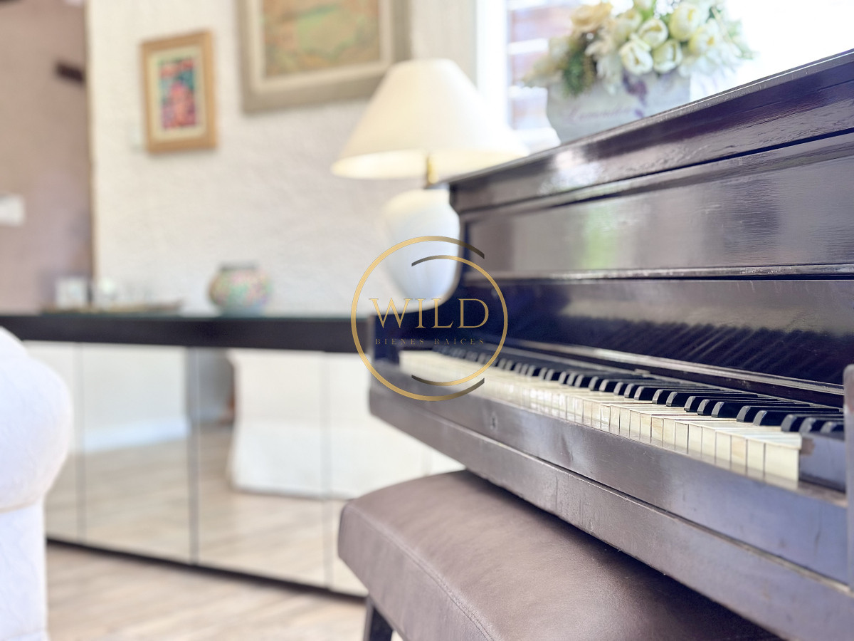 Casa ID.2579 - Casa Venta 5 dormitorios Cantegril Punta del Este