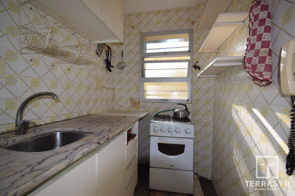 Apartamento ID.147 - VENTA, Apartamento, 2 dormitorios, Península, Punta del Este, Uruguay