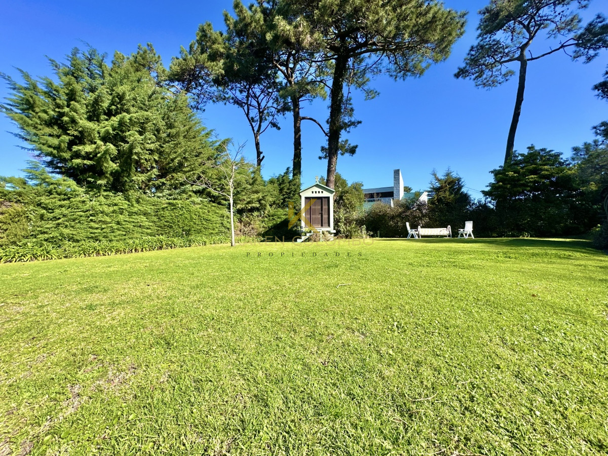 Casa ID.21094865 - Venta Casa 6 dormitorios Mansa Punta del Este