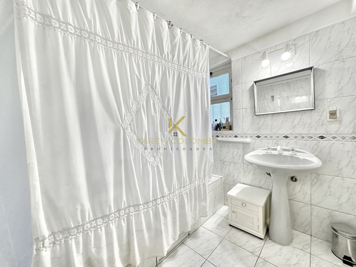 Casa ID.21094865 - Venta Casa 6 dormitorios Mansa Punta del Este