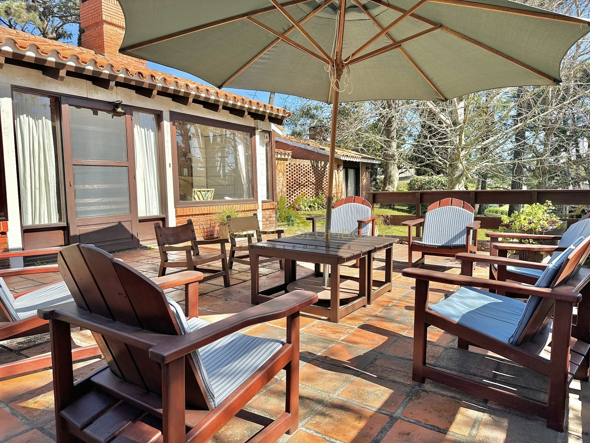 Casa ID.21094865 - Venta Casa 6 dormitorios Mansa Punta del Este