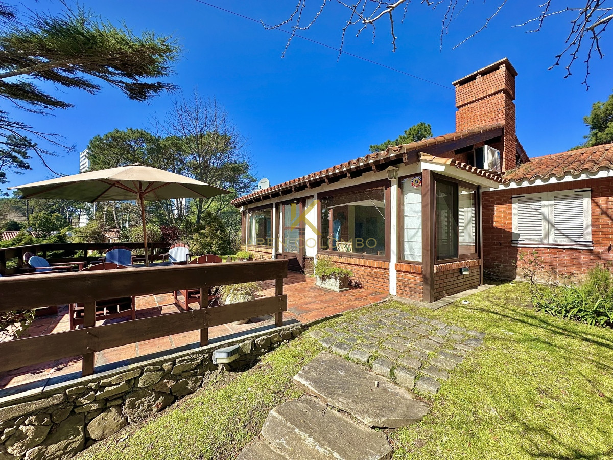 Casa ID.21094865 - Venta Casa 6 dormitorios Mansa Punta del Este