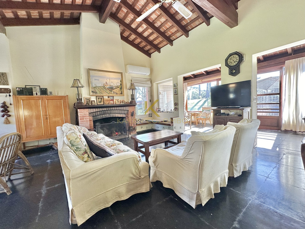 Casa ID.21094865 - Venta Casa 6 dormitorios Mansa Punta del Este