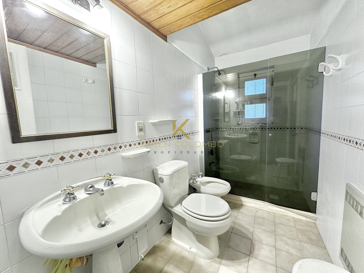 Casa ID.21094865 - Venta Casa 6 dormitorios Mansa Punta del Este