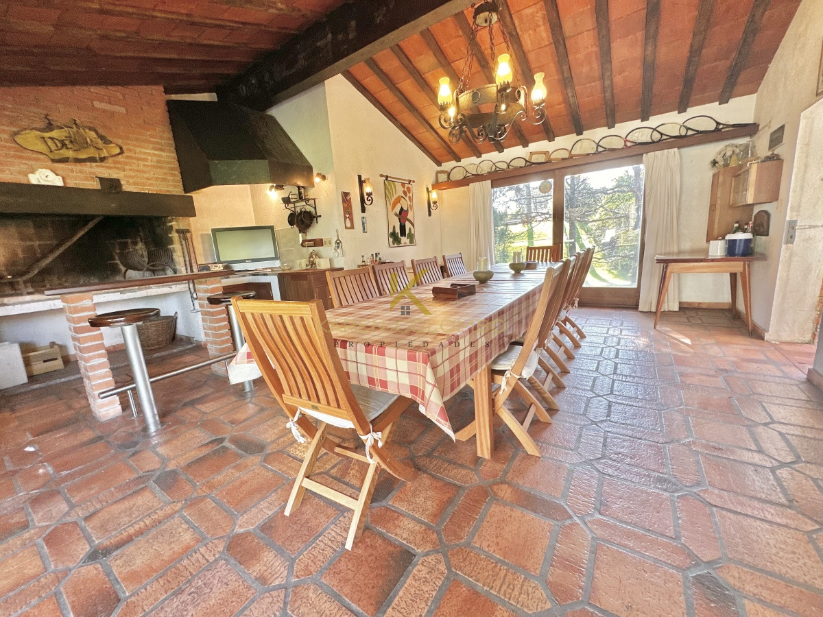 Casa ID.21094865 - Venta Casa 6 dormitorios Mansa Punta del Este
