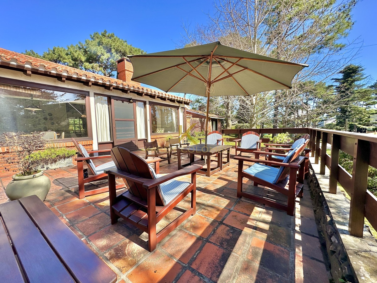 Casa ID.21094865 - Venta Casa 6 dormitorios Mansa Punta del Este