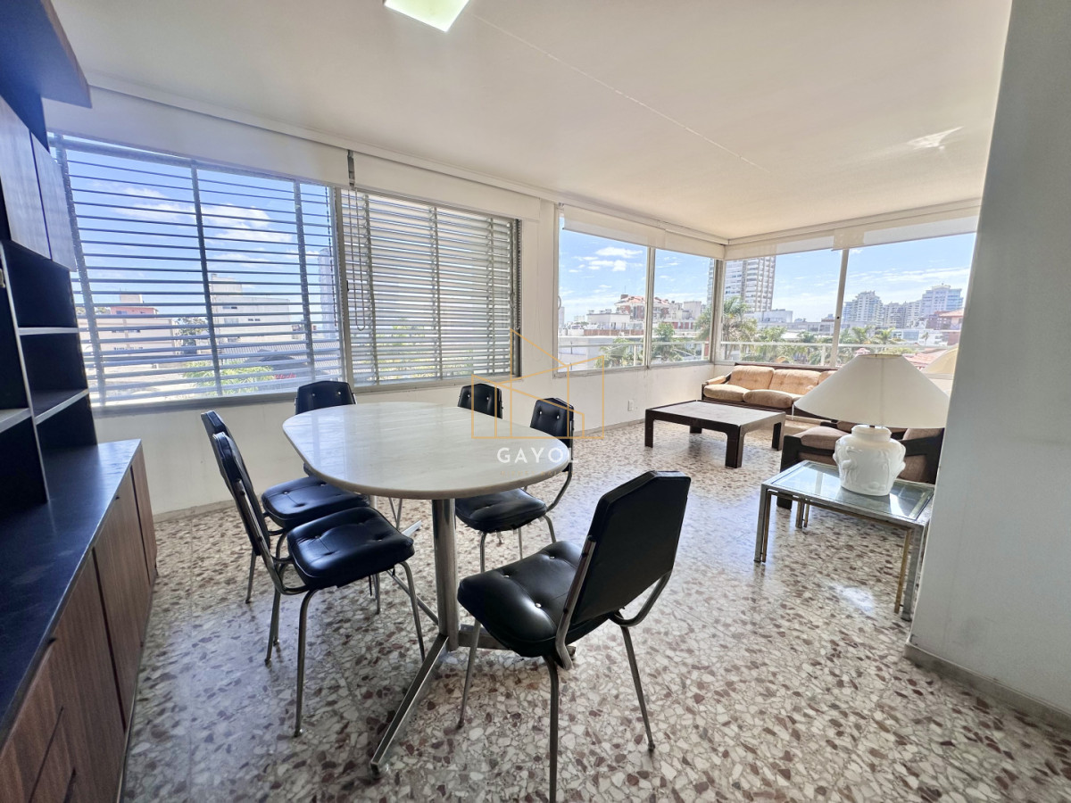 Apartamento ID.1303 - Apartamento Venta 2 dormitorios Península Punta del Este