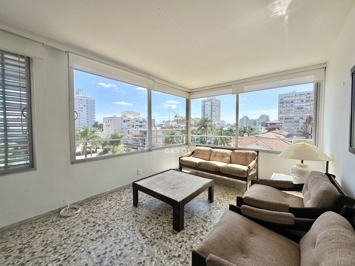 Apartamento ID.1303 - Apartamento Venta 2 dormitorios Península Punta del Este