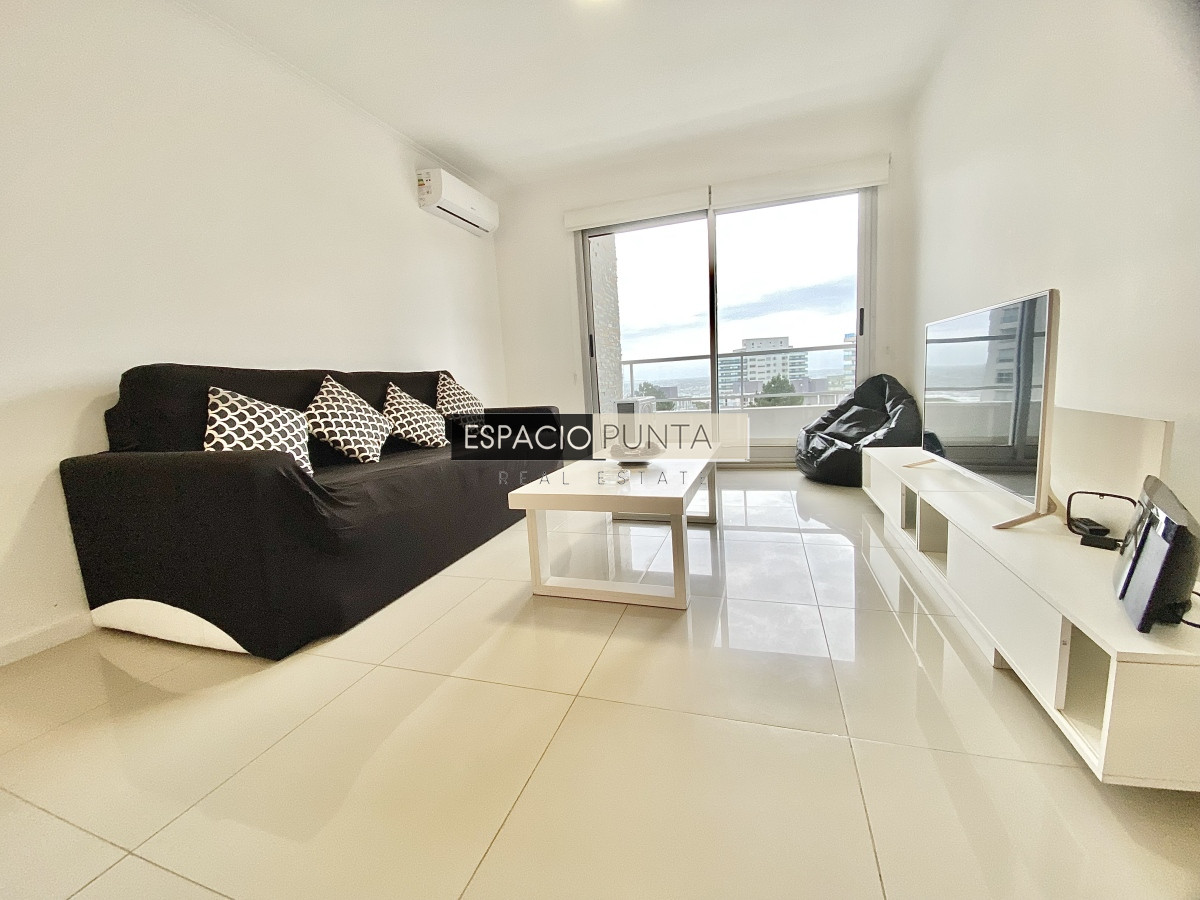 Apartamento ID.313 - Apartamento en Playa Brava, Punta del Este.