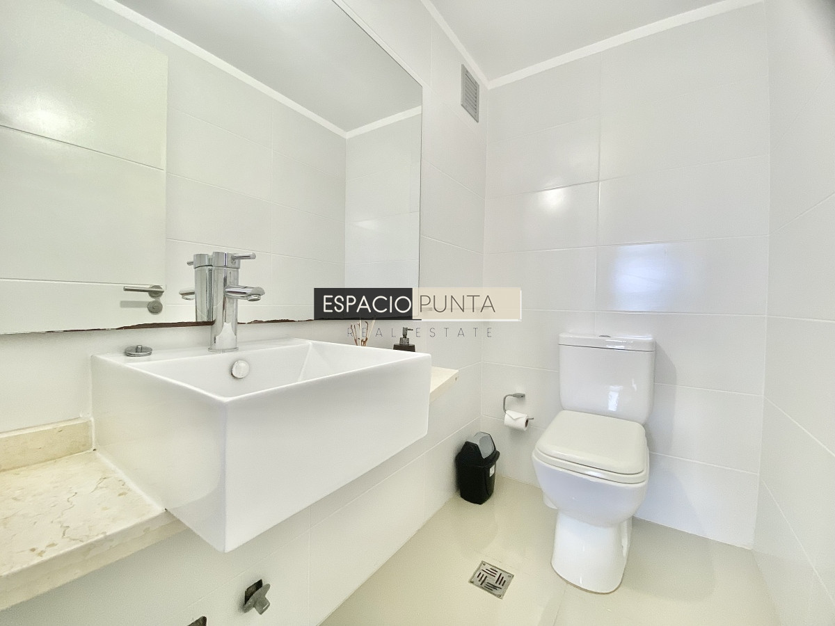 Apartamento ID.313 - Apartamento en Playa Brava, Punta del Este.