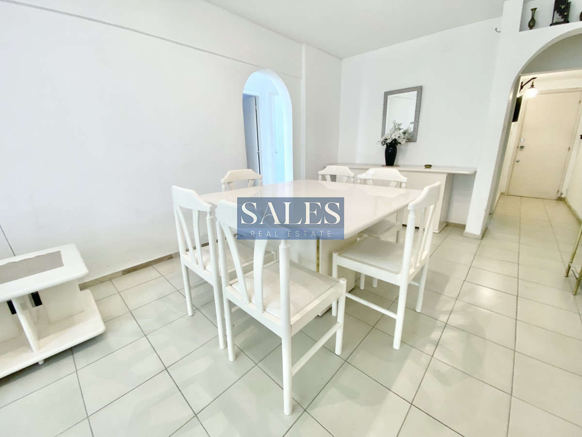 Apartamento ID.267 - VENTA, Apartamento, 2 dormitorios y garaje, Punta del Este, Uruguay
