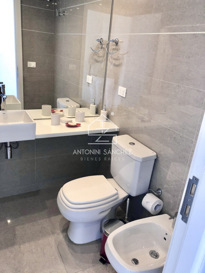 Apartamento ID.1156 - Apartamento a pasos del mar y hotel Conrad Enjoy, Punta del Este
