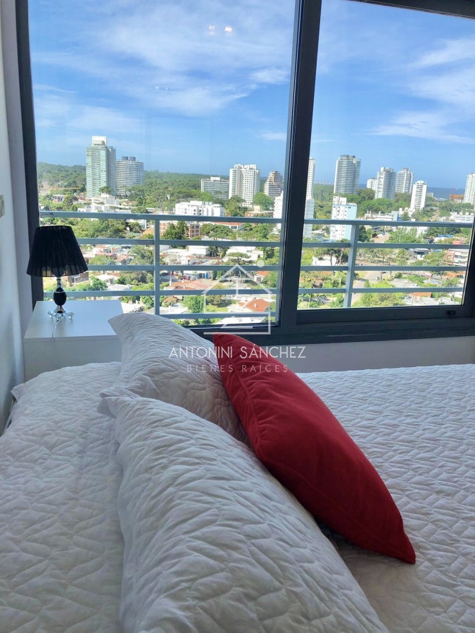 Apartamento ID.1156 - Apartamento a pasos del mar y hotel Conrad Enjoy, Punta del Este