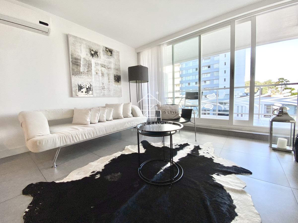 Apartamento ID.695 - Apartamento, Venta, 1 dormitorio, Punta del Este, Roosevelt