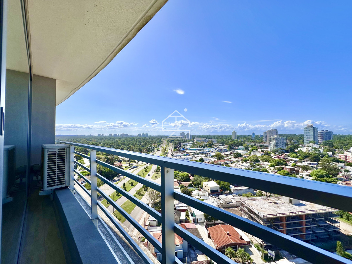 Apartamento ID.1156 - Apartamento a pasos del mar y hotel Conrad Enjoy, Punta del Este