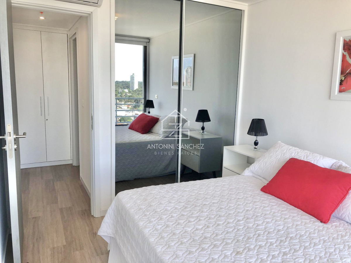 Apartamento ID.1156 - Apartamento a pasos del mar y hotel Conrad Enjoy, Punta del Este