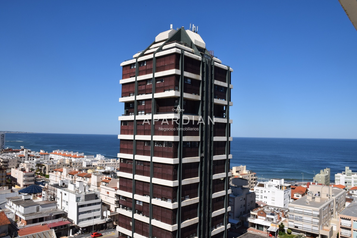 Apartamento ID.21098444 - Apartamento Venta 1 dormitorio y medio Península Punta del Este
