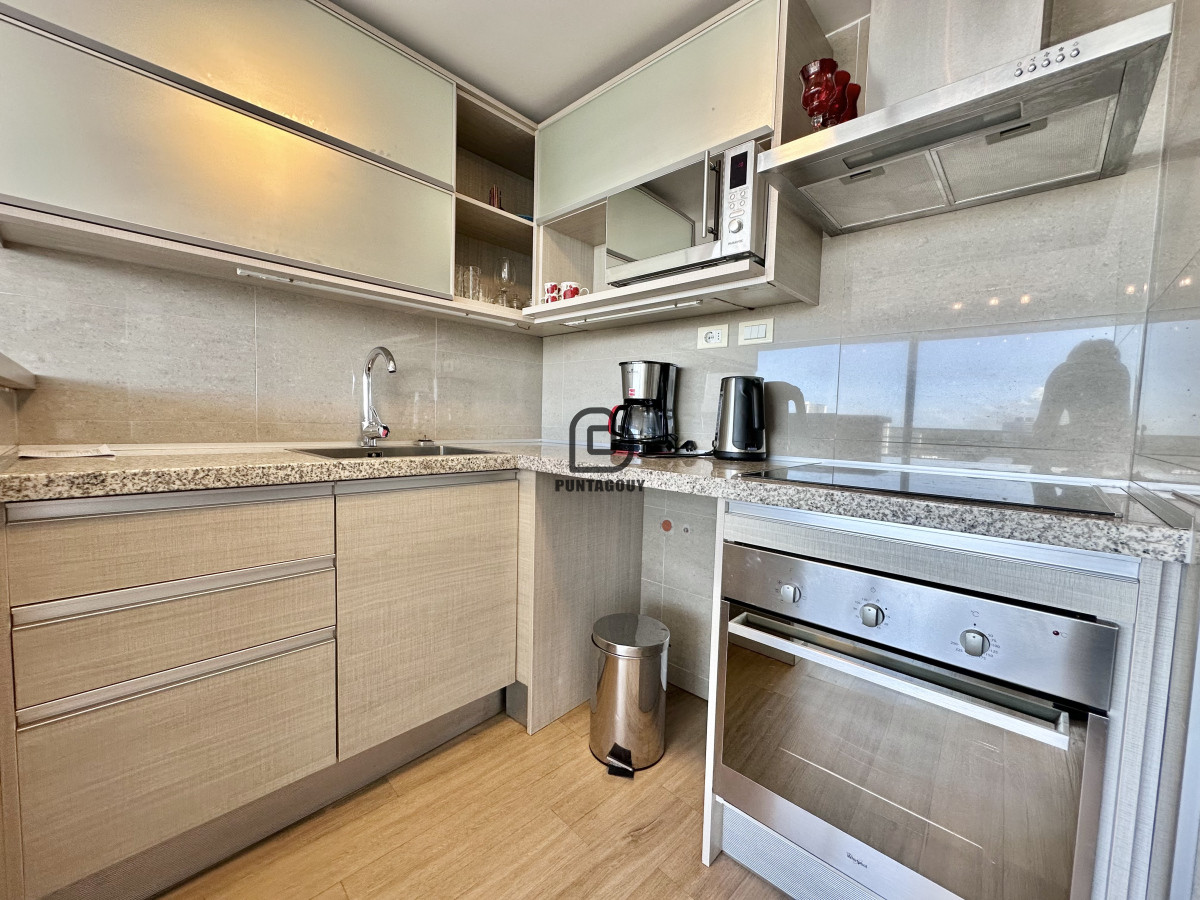 Apartamento ID.1443 - Venta y alquiler de verano de 2 dormitorios con vista 