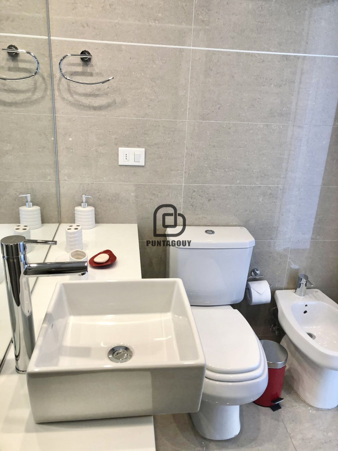 Apartamento ID.1443 - Venta y alquiler de verano de 2 dormitorios con vista 