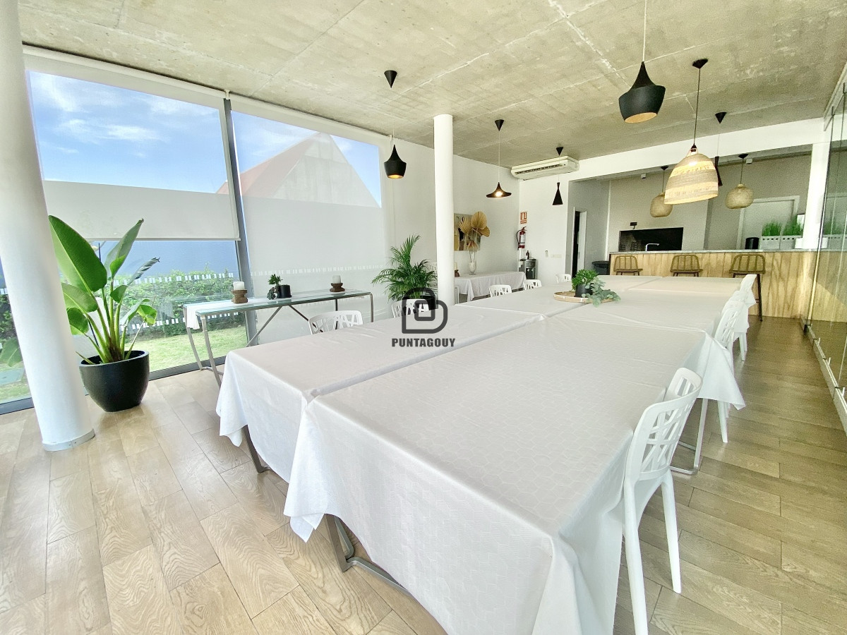 Apartamento ID.1336 - Alquiler 2 dormitorios y dependenciaMansa Punta del Este