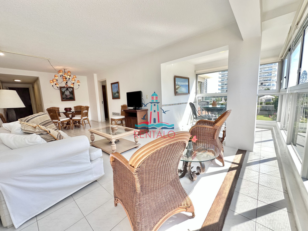 Apartamento ID.54 - Apartamento Venta 2 dormitorios Long Beach Punta del Este 
