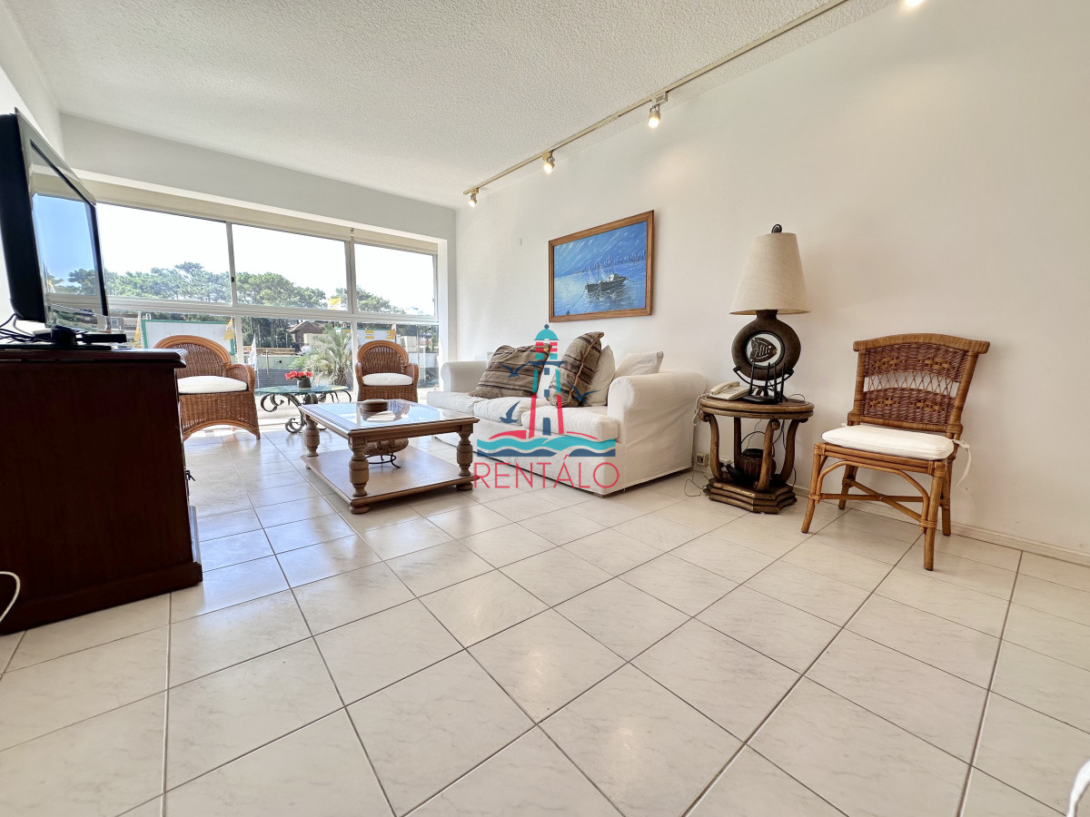 Apartamento ID.54 - Apartamento Venta 2 dormitorios Long Beach Punta del Este 