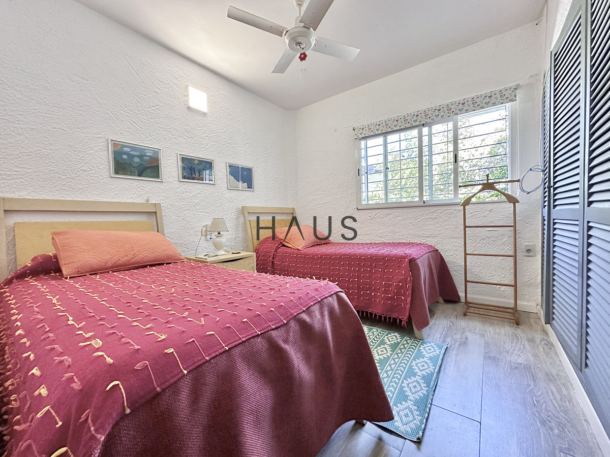 Casa ID.267 - Casa Venta 5 dormitorios Cantegril Punta del Este