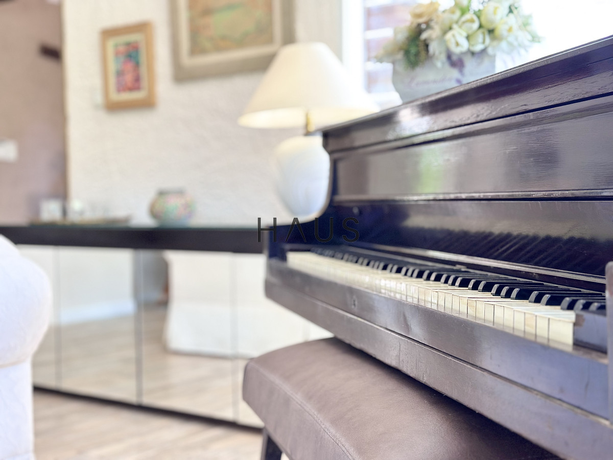 Casa ID.267 - Casa Venta 5 dormitorios Cantegril Punta del Este