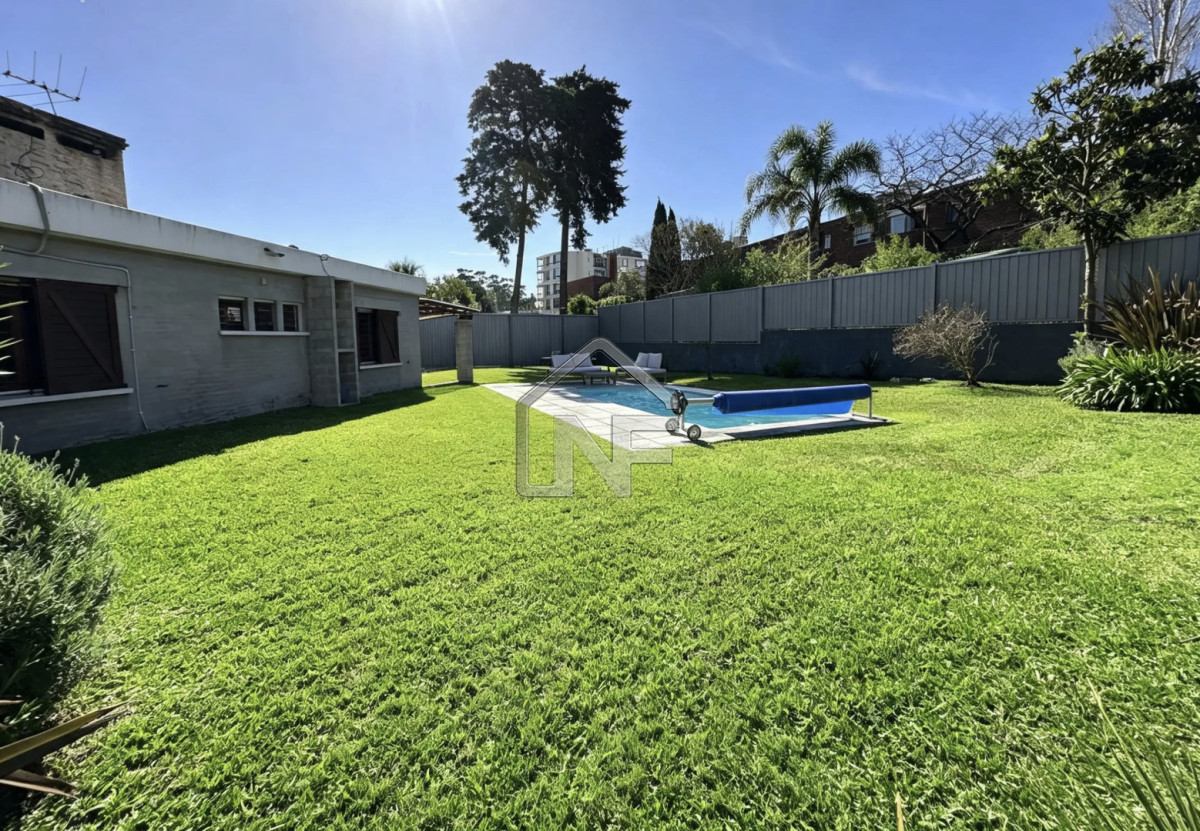 Casa ID.238 - Casa Alquiler de temporada 3 dormitorios, Mansa, Punta del Este