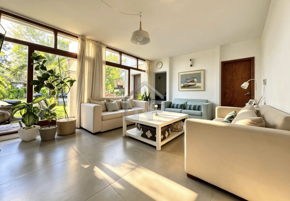 Casa ID.238 - Casa Alquiler de temporada 3 dormitorios, Mansa, Punta del Este