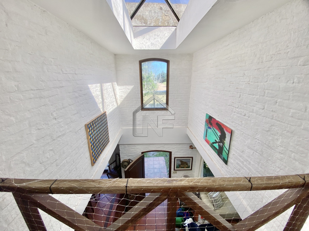 Casa ID.236 - Casa Alquiler Temporada 4 dormitorios Rincón del Indio Brava Punta del Este 