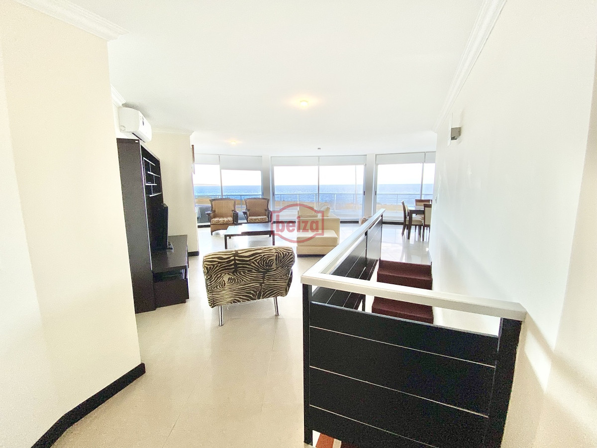 Apartamento ID.165714/Venta-Apartamento-3-dormitorios-en-la-Peninsula- - Alquiler temporada primera linea mansa