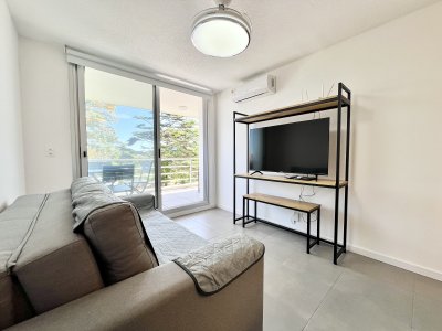 Apartamento Alquiler 1 dormitorio Mansa Punta del Este con Parrillero - RBS9493A