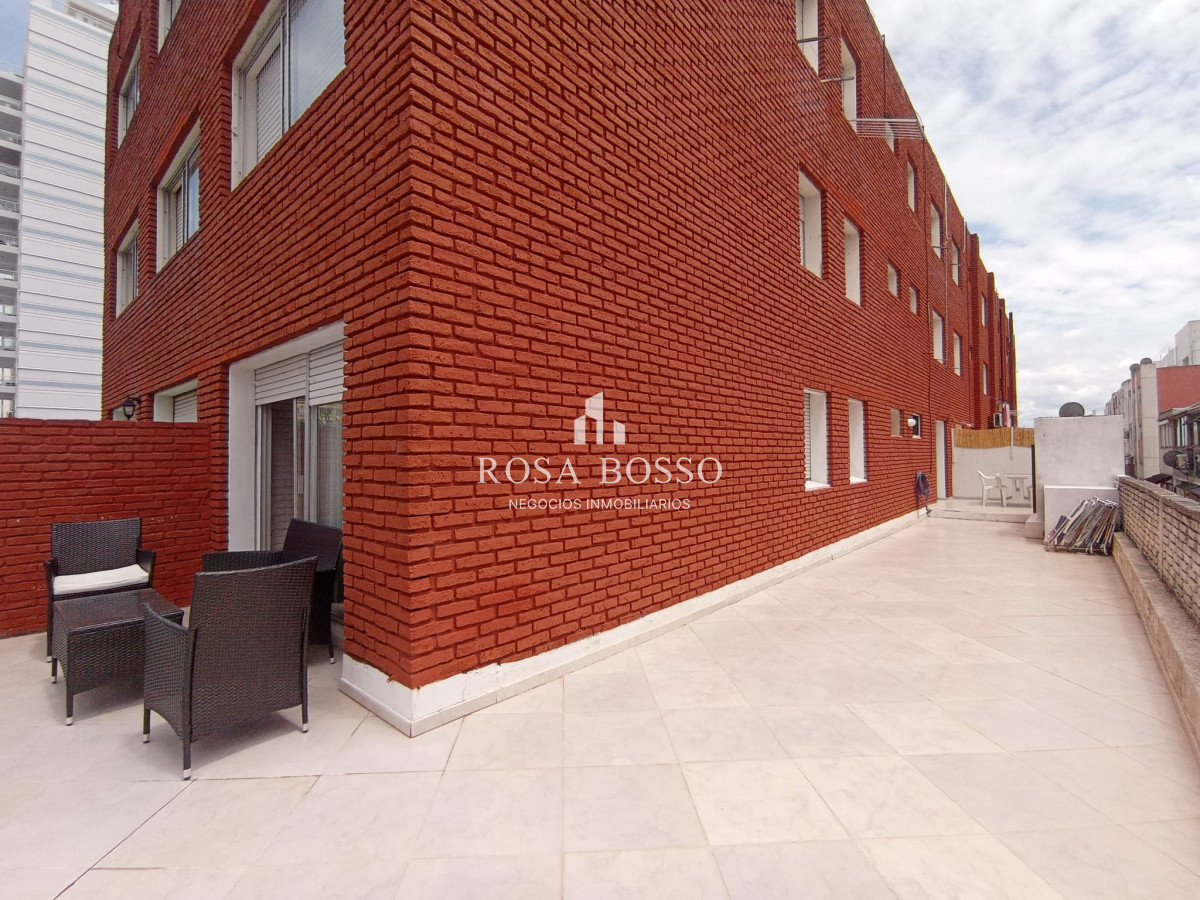 Venta Depto 2 dormitorios Península Punta del Este - RBS8037A