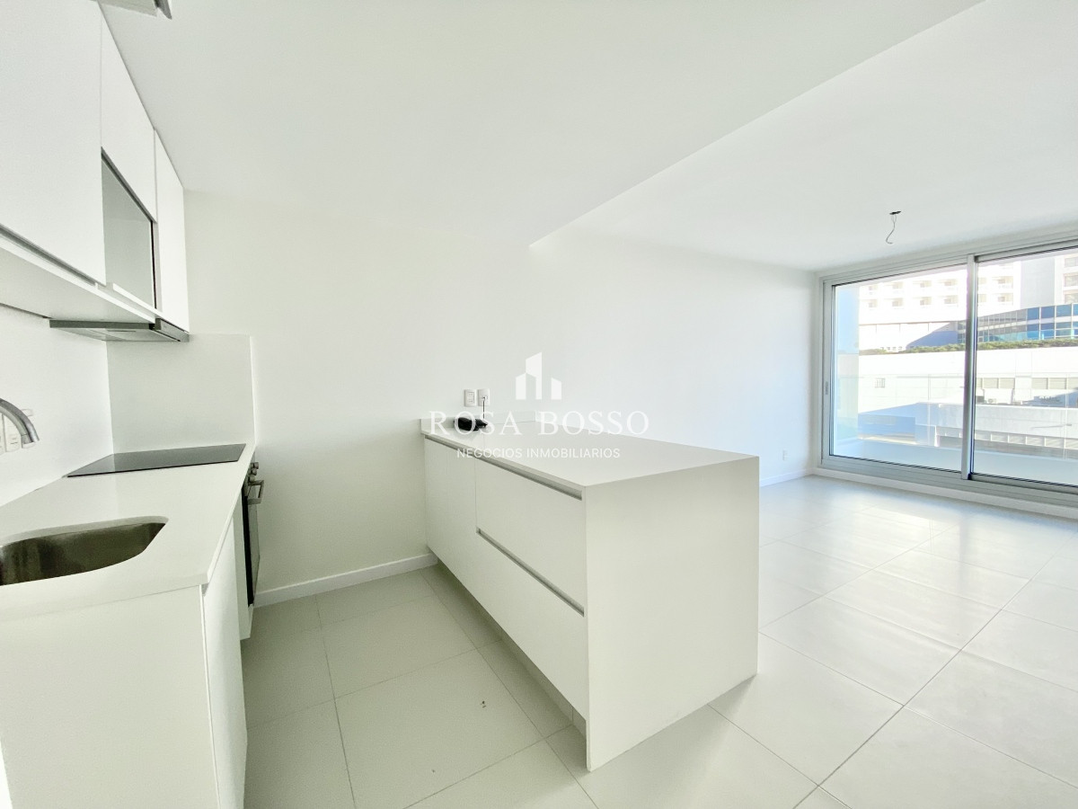 Pine Beach - GoPunta - Portal Inmobiliario de Punta del Este - Maldonado