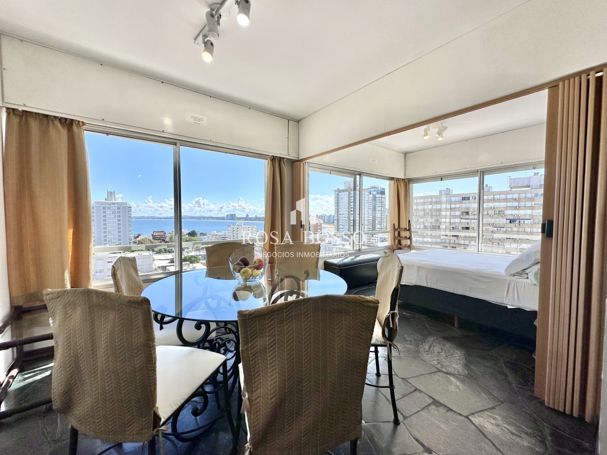 Apartamento Venta 2 dormitorios y medio Península Punta del Este - RBS1777A
