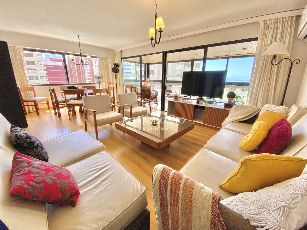 Apartamento Alquiler 3 dormitorios Brava Punta del Este Terraza - RBS8642A