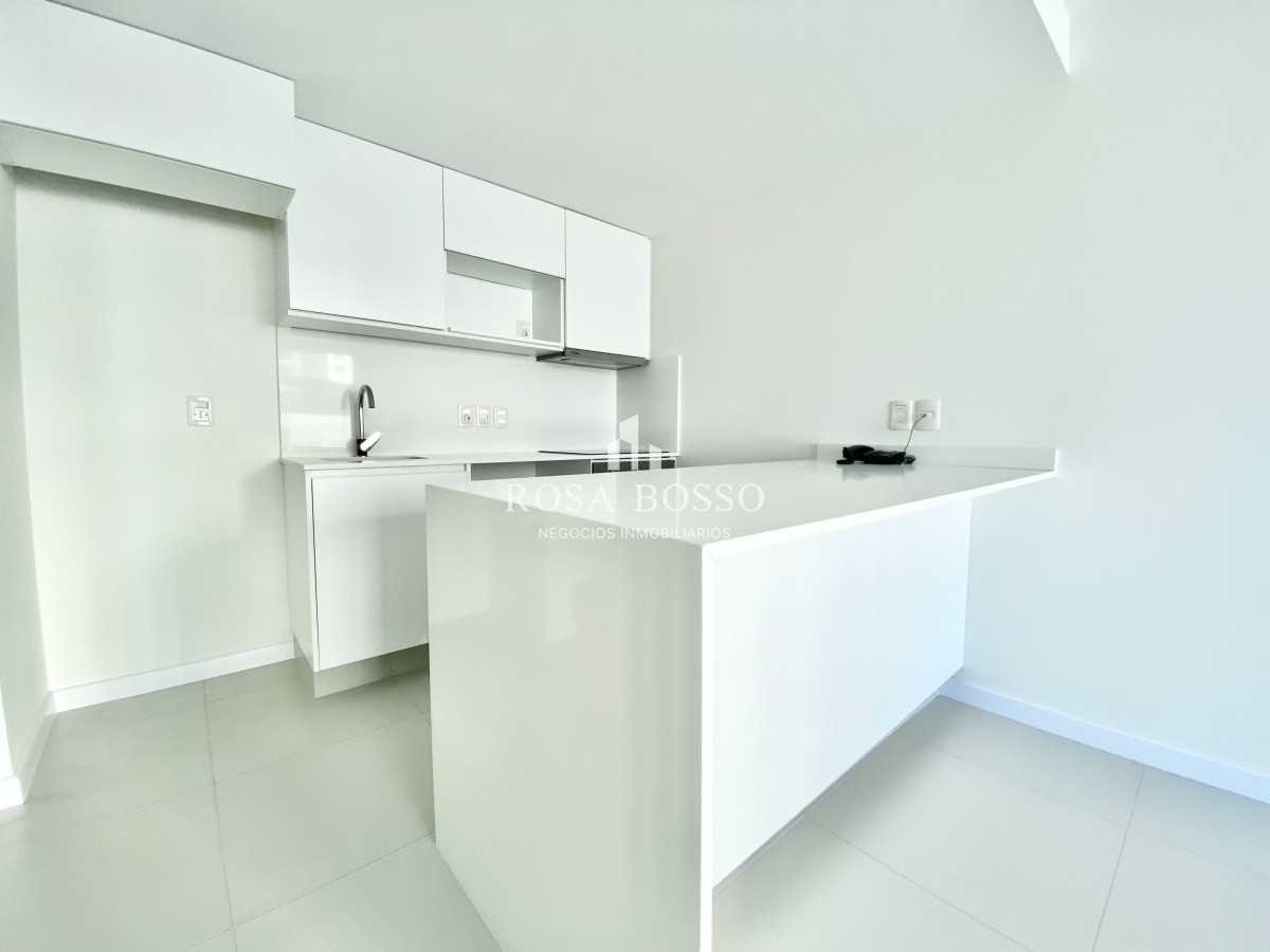 Pine Beach - GoPunta - Portal Inmobiliario de Punta del Este - Maldonado