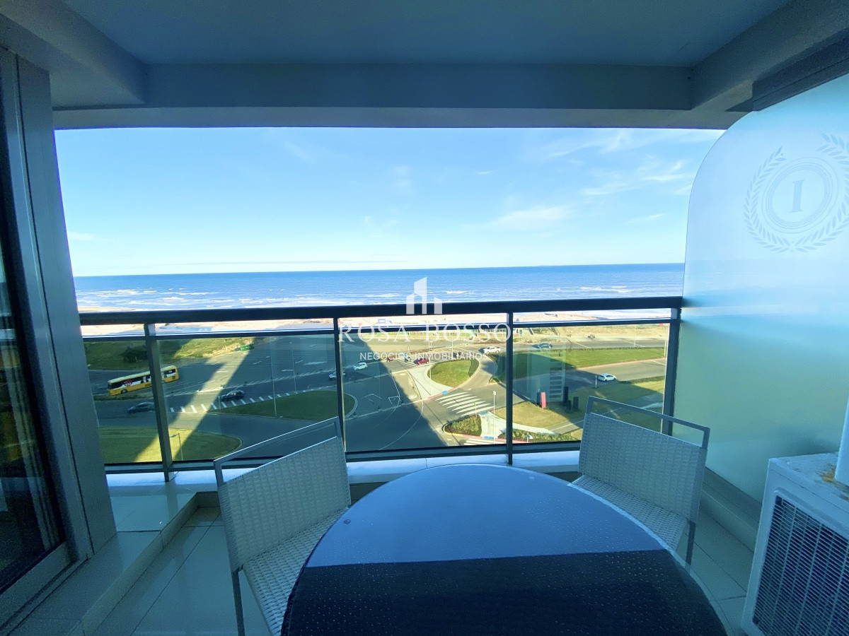 Apartamento ID.1293 -  Apartamento  3 dormitorios  Península Punta del Este Uruguay