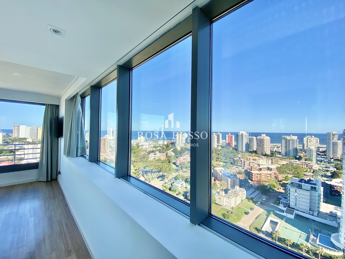 Apartamento ID.5042 - Penthouse Duplex Venta 4 dormitorios Punta del Este Mansa