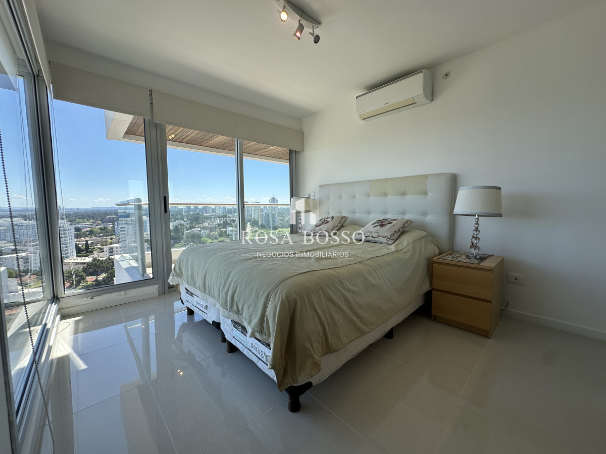 Apartamento ID.8866 - Apartamento Venta 2 dormitorios Brava Punta del Este