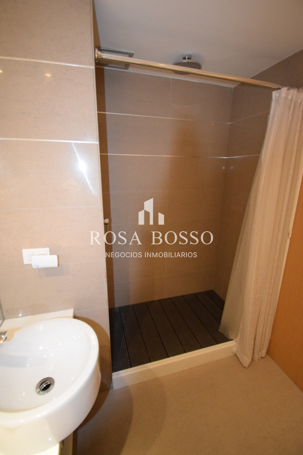 Apartamento ID.5040 - Apartamento, Venta, 3 dormitorios, Punta del Este, Mansa