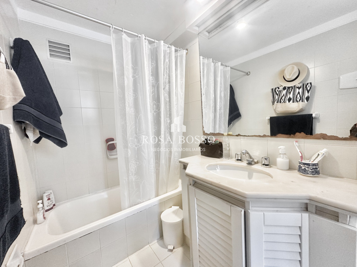 Apartamento ID.9741 - Apartamento Venta 1 dormitorio Punta del Este Brava