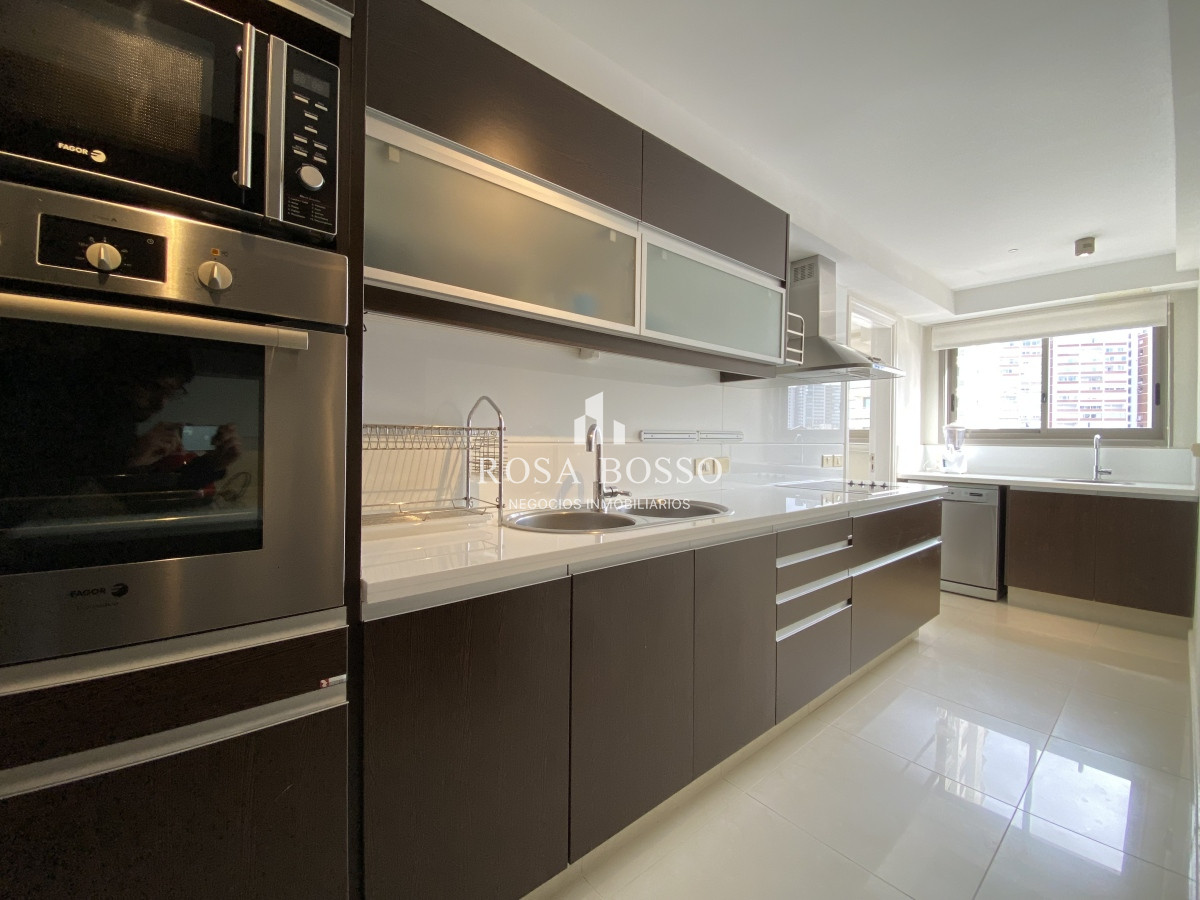 Apartamento ID.9270 - Apartamento 3 dormitorios  Punta del Este 