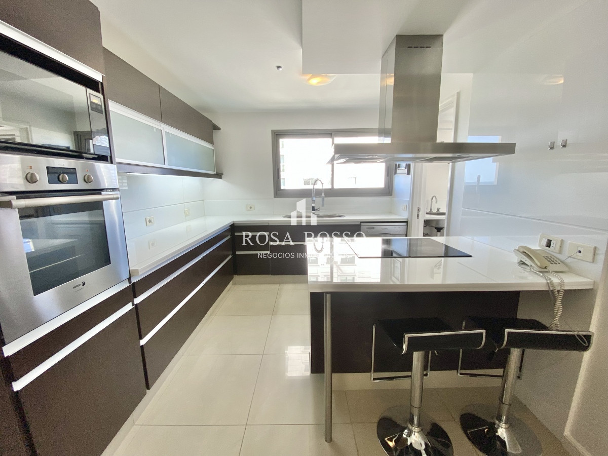 Apartamento ID.1289 - Apartamento Imperiale Venta 4 dormitorios Punta del Este 