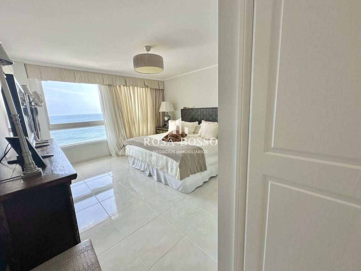 Apartamento ID.9348 - Apartamento Le Jardín Venta 3 dormitorios  Mansa  Punta del Este