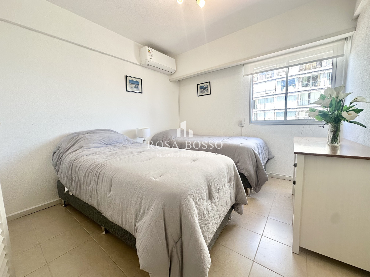 Apartamento ID.3010 - Apartamento Venta 2 dormitorios Península Punta del Este